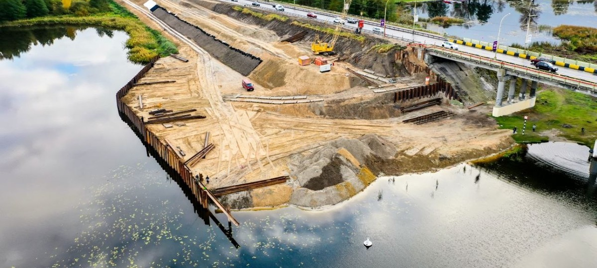 Реконструкция моста через Мухавец в Бресте. Фото: ВаськаПилот