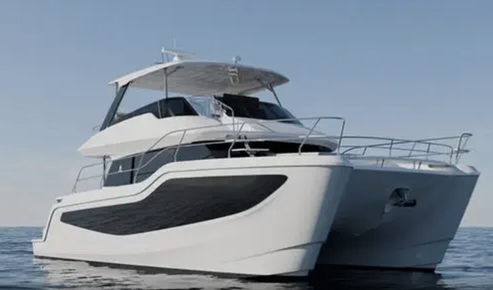 Катамаран-катер во Флориде.