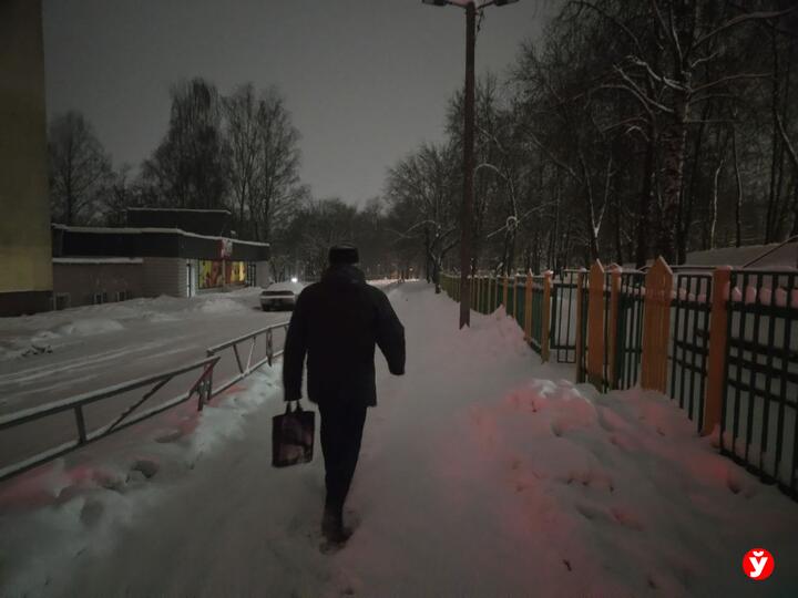 темная неосвещенная улица