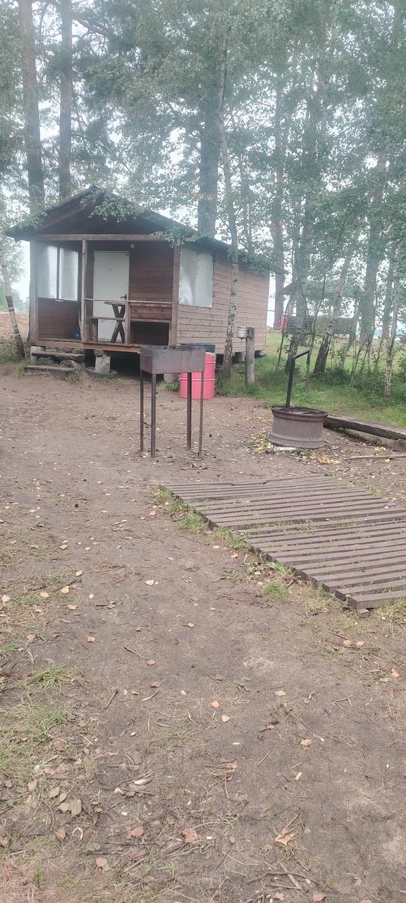 Домик кемпинга на Вилейском водохранилище