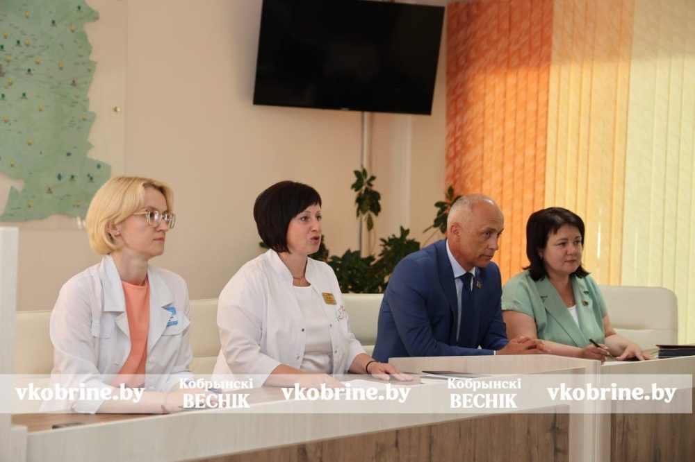 В Кобринской ЦРБ появились новые молодые специалисты