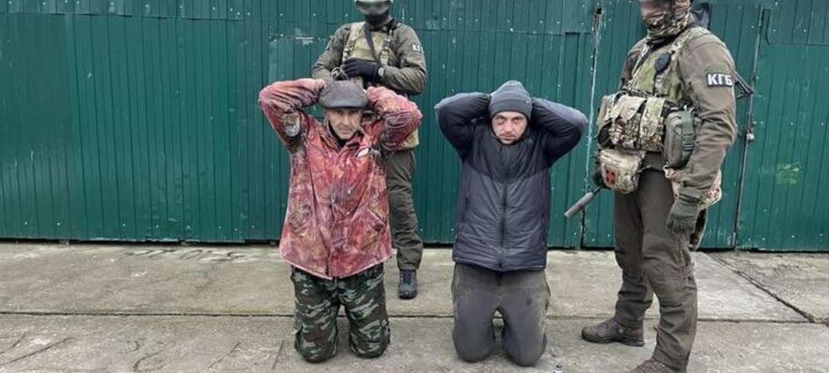 Сергей и Павел Кабарчуки после задержания в Беларуси